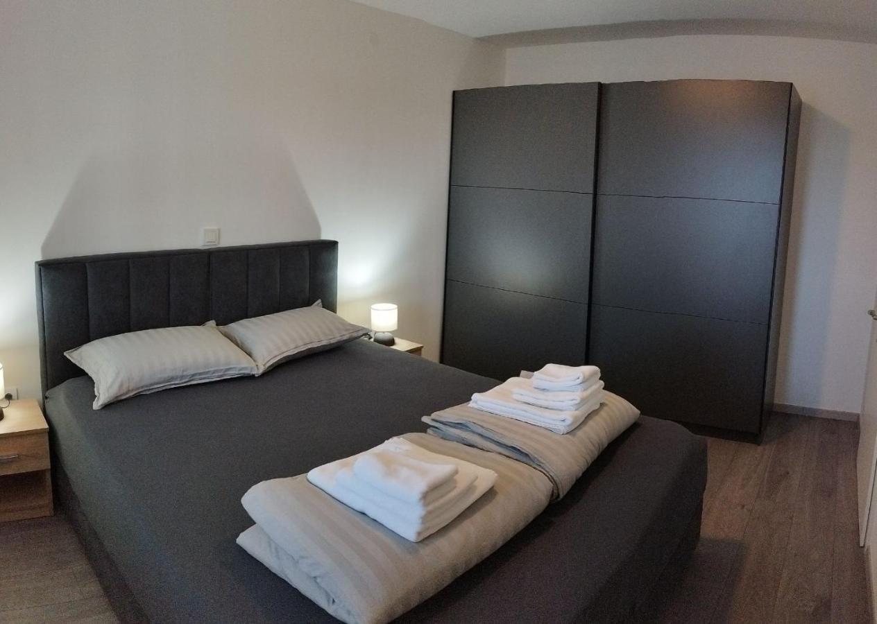 Apartment Luka PUY Exterior foto