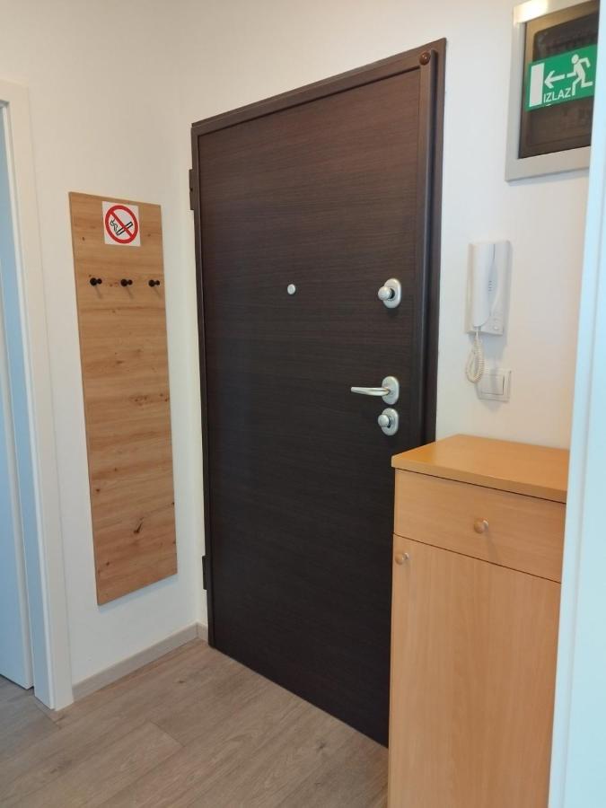 Apartment Luka PUY Exterior foto